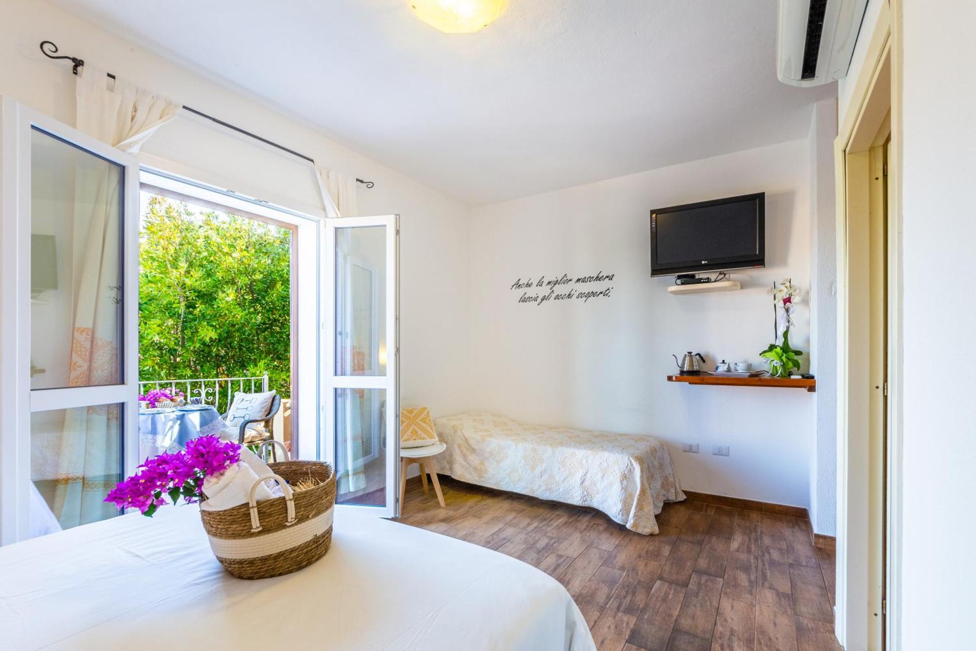 Le Maschere B&B Santa Teresa Gallura Exterior foto